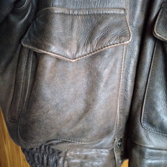 Men's Vintage Brown Distressed Leather Aviator Bomber Jacket Size Extra Large - Picture 6 of 15